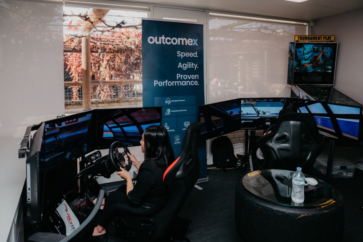 outcomex adelaide vr racing